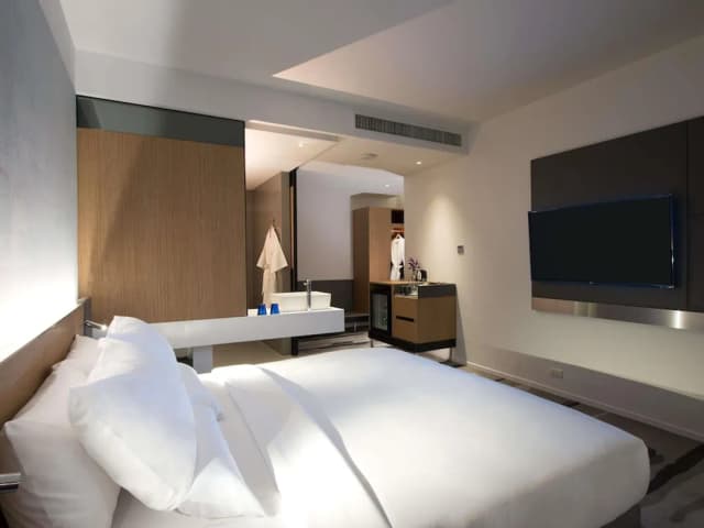 曼谷素坤逸 4 巷諾富特飯店-豪華客房, 1 張特大雙人床, 浴缸 (Grand)-5