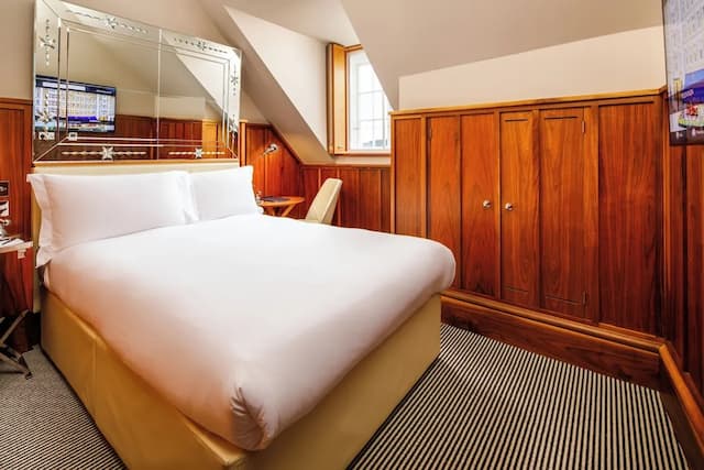 カヤ グレート ノーザン オテル-Edwardian, Guest Room, Queen, High Floor-1