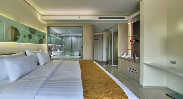 The Pattaya Discovery Beach Hotel Pattaya-Superior Room (Chic Tower)-6