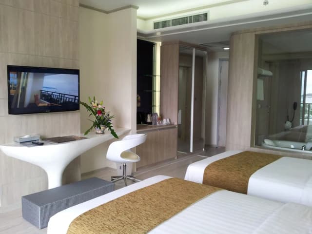 The Pattaya Discovery Beach Hotel Pattaya-Superior Room (Chic Tower)-3