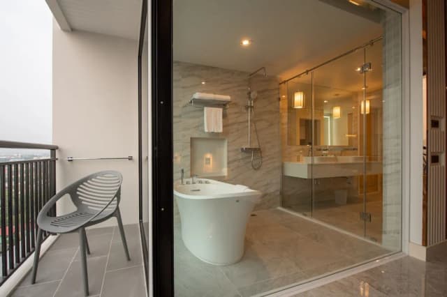 The Pattaya Discovery Beach Hotel Pattaya-Deluxe Room (DEE Tower)-12