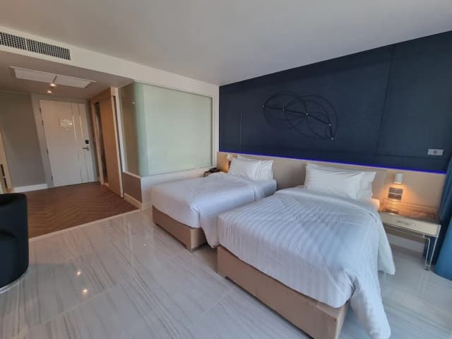 The Pattaya Discovery Beach Hotel Pattaya-Superior Room (DEE Tower)-3