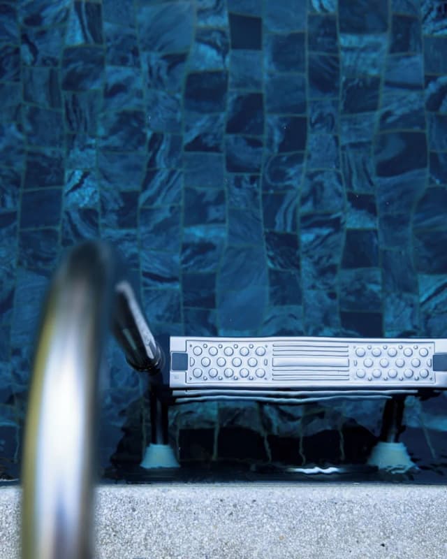 甲米阿娜娜亭閣 - SHA Extra Plus 認證-行政開放式套房, 1 張特大雙人床, 陽台, 泳池景觀-14