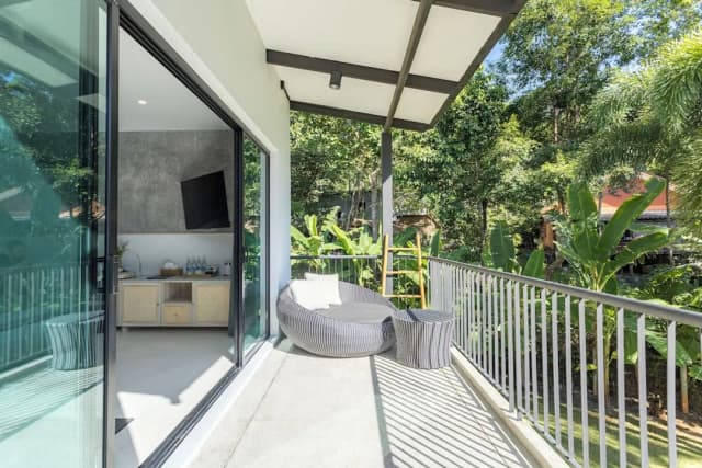 甲米阿娜娜亭閣 - SHA Extra Plus 認證-行政開放式套房, 1 張特大雙人床, 陽台, 泳池景觀-28