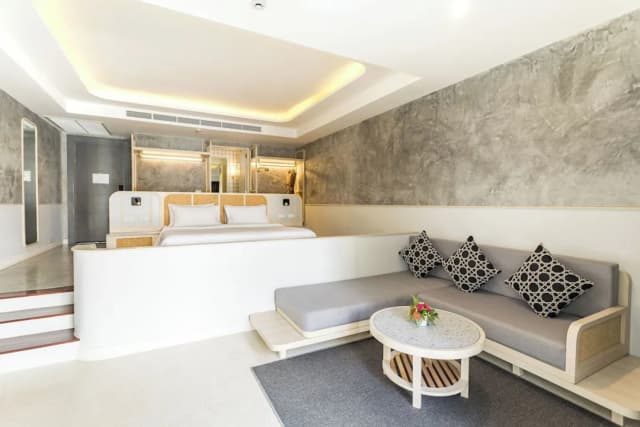 甲米阿娜娜亭閣 - SHA Extra Plus 認證-行政開放式套房, 1 張特大雙人床, 露台, 池畔-19