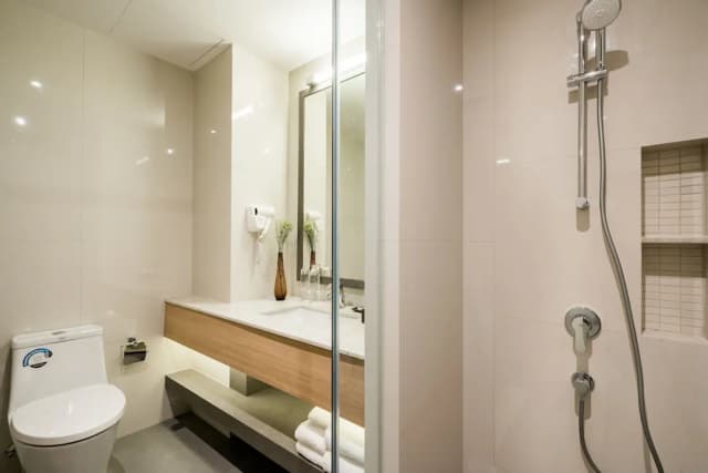 素坤逸鑰匙頂級飯店-Deluxe Twin Room-6