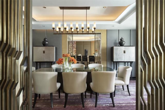 Siam Kempinski Hotel Bangkok-The Royal Suite with Executive Lounge Benefit-7