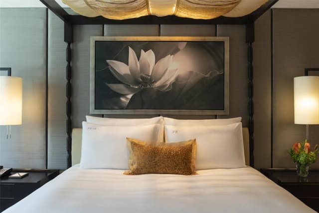 Siam Kempinski Hotel Bangkok-The Royal Suite with Executive Lounge Benefit-17