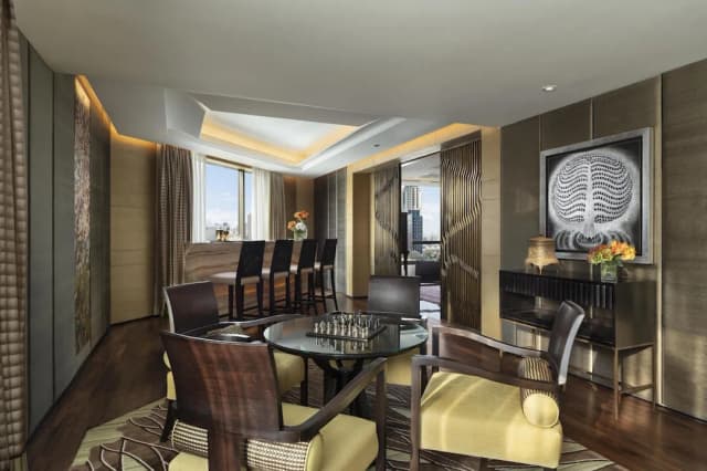 Siam Kempinski Hotel Bangkok-The Royal Suite with Executive Lounge Benefit-11