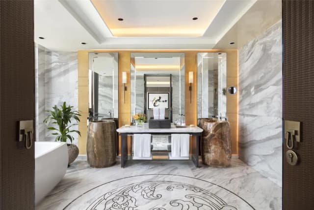 Siam Kempinski Hotel Bangkok-The Royal Suite with Executive Lounge Benefit-14