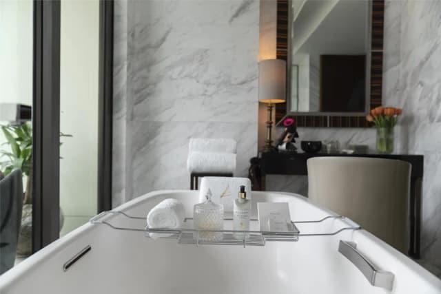 Siam Kempinski Hotel Bangkok-The Presidential Suite with Executive Lounge Benefit-1