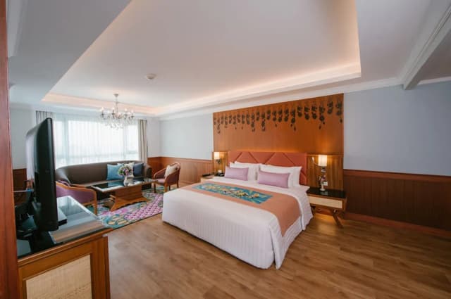 エンプレス・プレミア・ホテル-エグゼクティブ スイート-2