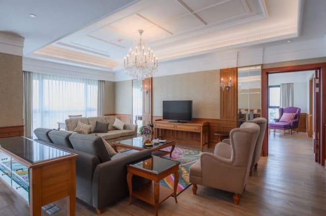 エンプレス・プレミア・ホテル-Royal Premier Suite-7