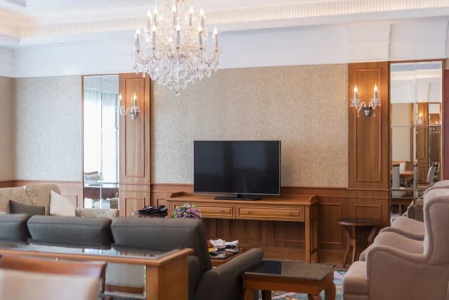 エンプレス・プレミア・ホテル-Royal Premier Suite-8