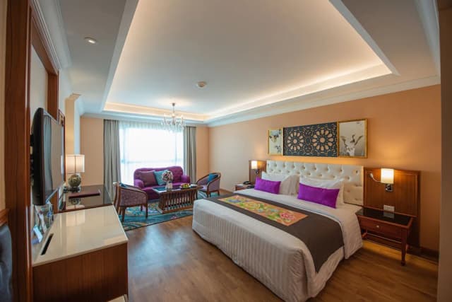 エンプレス・プレミア・ホテル-Premier Deluxe Room-1