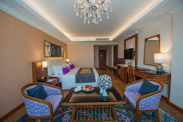 エンプレス・プレミア・ホテル-Premier Deluxe Room-14