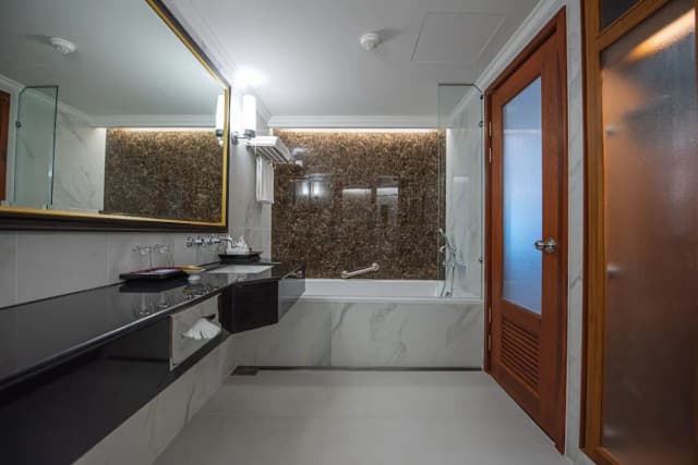 エンプレス・プレミア・ホテル-Premier Deluxe Room-21