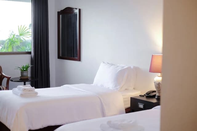 라 마이 호텔-Superior Twin Room-5