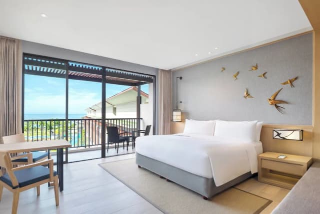 Le Meridien Khao Lak Resort & Spa-Room, 1 King Bed with Sofa bed, Pool View-1