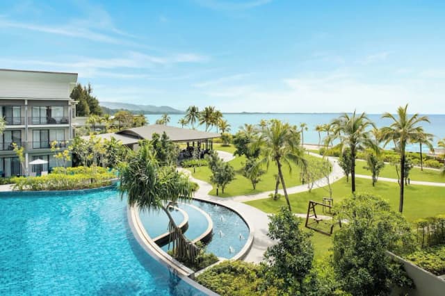 Le Meridien Khao Lak Resort & Spa-Studio, 1 King Bed with Sofa bed, Pool View-4