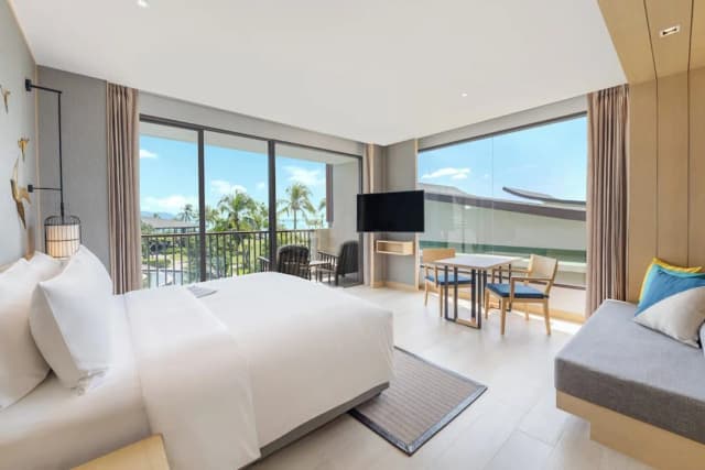 Le Meridien Khao Lak Resort & Spa-Studio, 1 King Bed with Sofa bed, Pool View-2