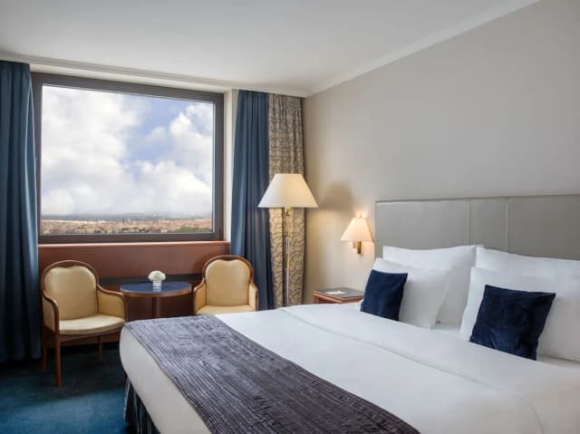 Panorama by Verdi Hotels-尊荣客房, 1 张特大床 (Panoramic view)-3