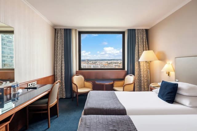 Panorama by Verdi Hotels-尊荣客房, 1 张特大床 (Panoramic view)-5