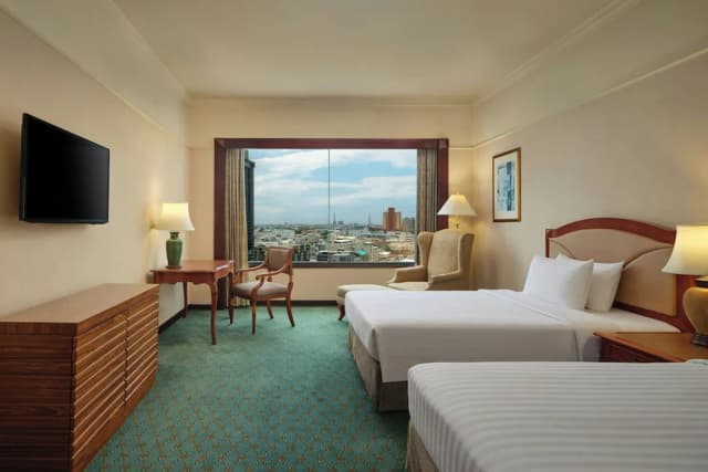 Jubilee Prestige Hotel Ratchadapisek-Deluxe Room, 2 Twin Beds, City View-1