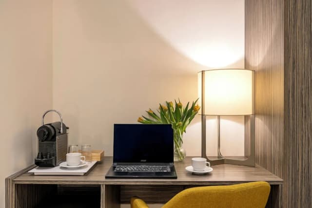 Aerotel Madrid Airport - Terminal 4-Deluxe Double Room-4