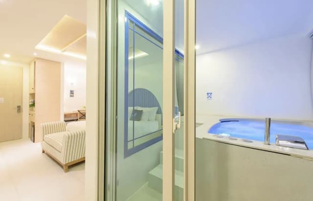 班薩萊海岸村按摩浴缸飯店-Deluxe Jacuzzi-2