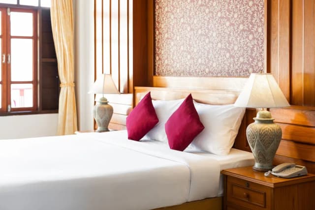 Tony Resort-Deluxe Double or Twin Room-5