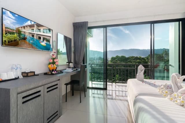 The Thames Pool Access Resort SHA+-高級客房, 陽台-5
