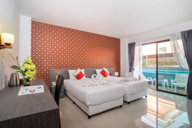 The Thames Pool Access Resort SHA+-Deluxe Twin Room with Pool Access-5