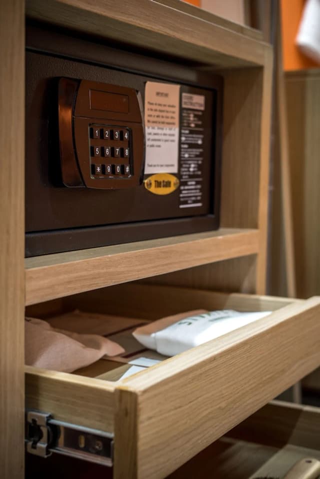 シバテル バンコク-Orchid Duplex Suite Two Bedroom-8