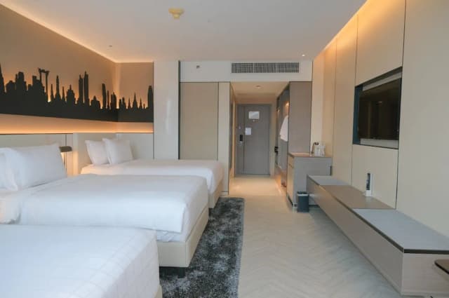 Pathumwan Princess Hotel-Grande Deluxe Triple-2