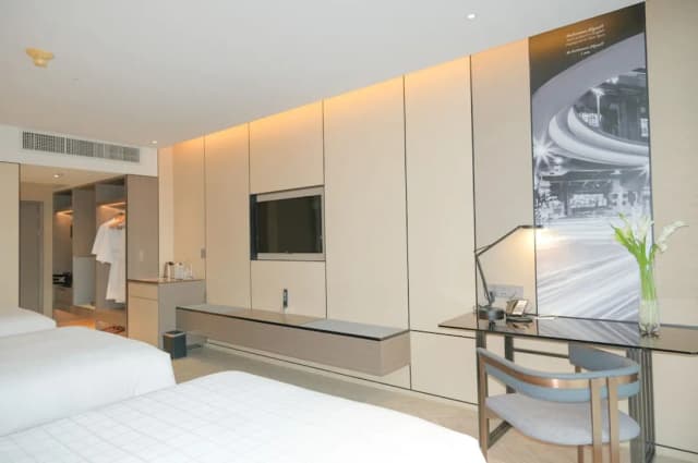 Pathumwan Princess Hotel-Grande Deluxe Triple-5