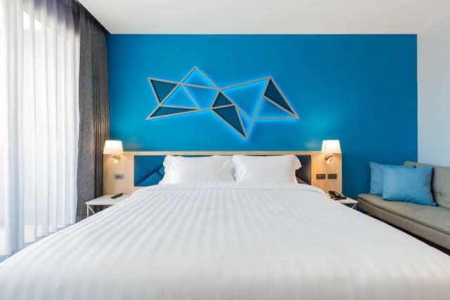 喀比奧南海灘藍索泰智能飯店 - 只招待成人-Deluxe Pool View Double Room With Balcony-6