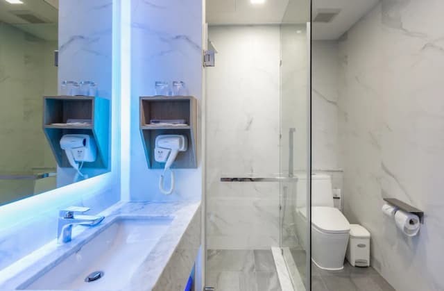 喀比奧南海灘藍索泰智能飯店 - 只招待成人-Deluxe Pool View Twin Room With Balcony-7