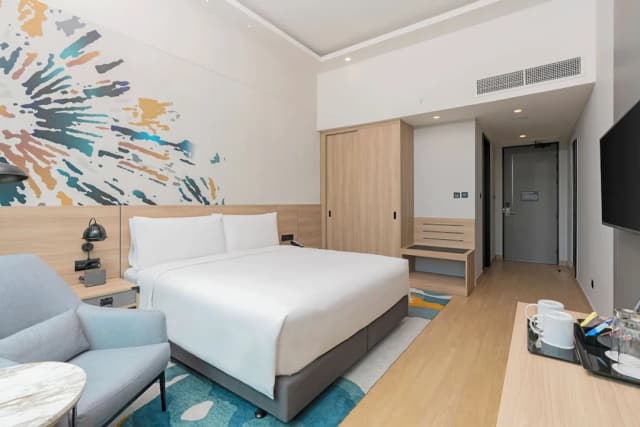 Holiday Inn & Suites Siracha Laemchabang by IHG-标准房, 1 张特大床, 无障碍-6