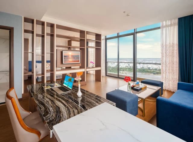 ヴェスナ ホテル ニャチャン-プレミアム ダブルルーム バルコニー パーシャル オーシャン ビュー-1