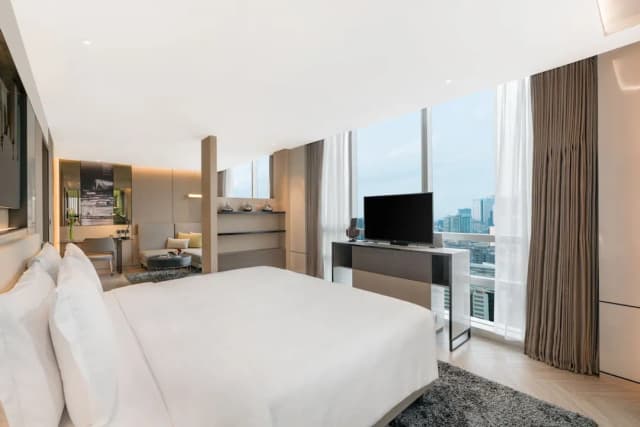 Pathumwan Princess Hotel-Pathumwan Single Terrace Suite (Breakfast Include 1 person)-5