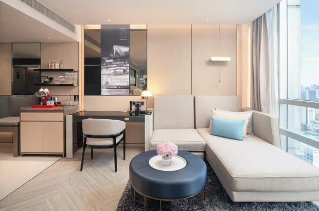 Pathumwan Princess Hotel-Pathumwan Single Terrace Suite (Breakfast Include 1 person)-7