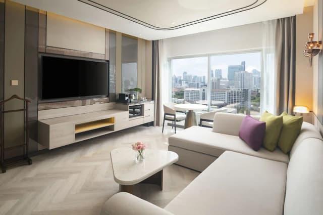 Pathumwan Princess Hotel-One Bedroom Premier Suite King-2