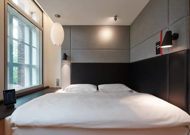 citizenM Amstel Amsterdam-客房, 1 张特大床-2