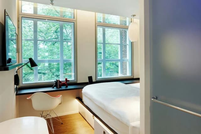 citizenM Amstel Amsterdam-客房, 1 张特大床-7