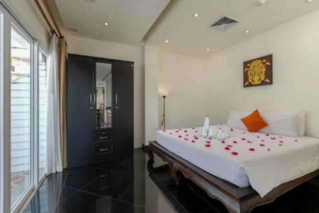 Phunawa 度假村-Studio Penthouse with Jacuzzi-1