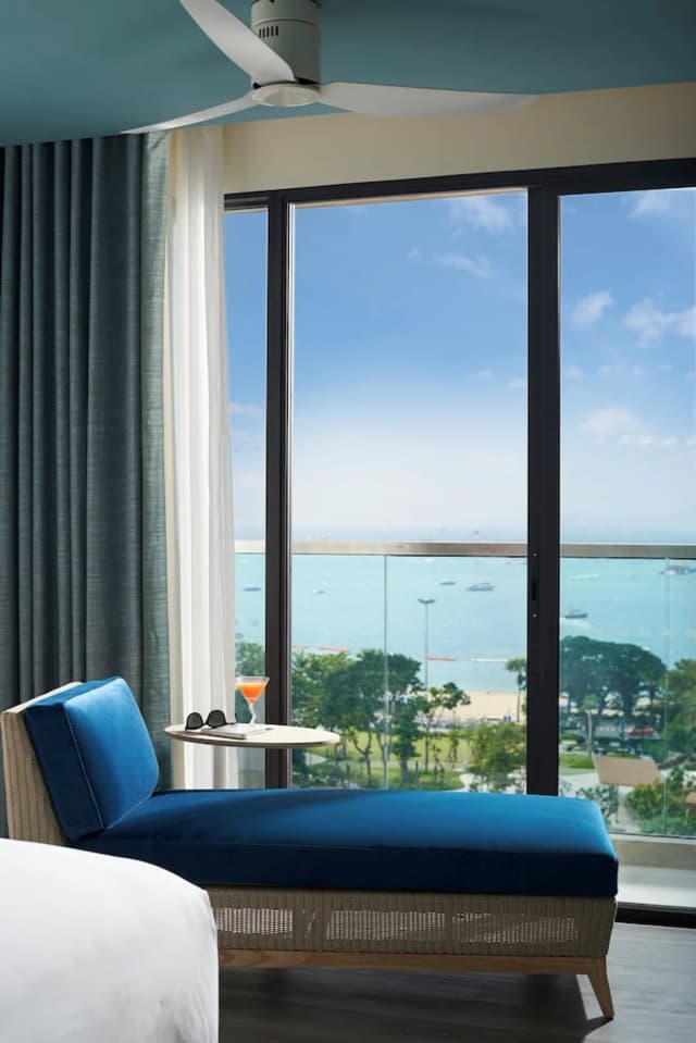 OZO North Pattaya-Deluxe Twin Room, Ocean View-2