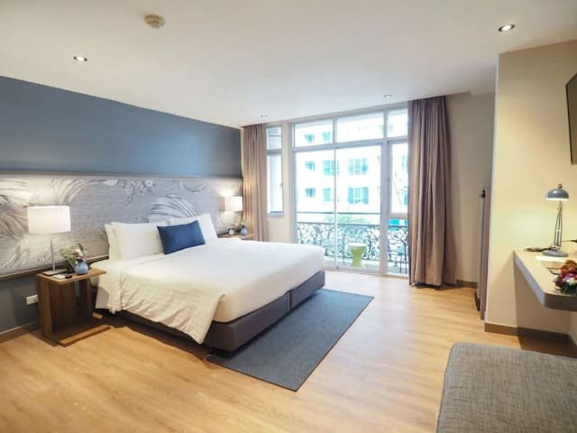 UHG 素坤逸路阿速住宅酒店-Deluxe Suite with Kitchen-1