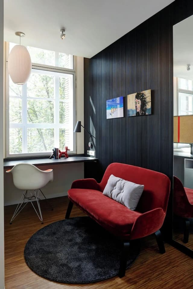 citizenM Amstel Amsterdam-客房, 1 张特大床 (Mobility Accessible, Roll-In Shower)-8