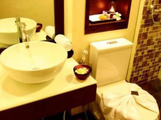 수완나품 스위트-Cube Twin Room No Window-3